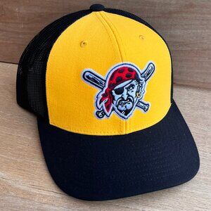 MITCHELL & NESS MLB PITTSBURGH PIRATES PRO CROWN TRUCKER SNAPBACK HAT NEW